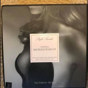 Victoria Secret Strapless Push-Up Bra Size D